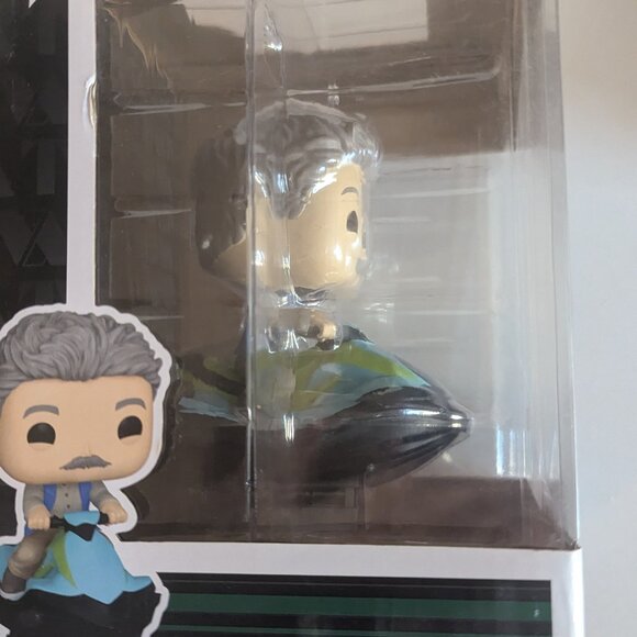 NWT 1327 Marvel Loki Don Watercraft Salesman Funko POP! Collectible Vinyl Figure - Picture 8 of 9